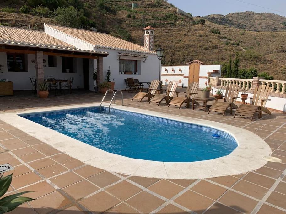 Villa Calabasas Альмуньекар Экстерьер фото